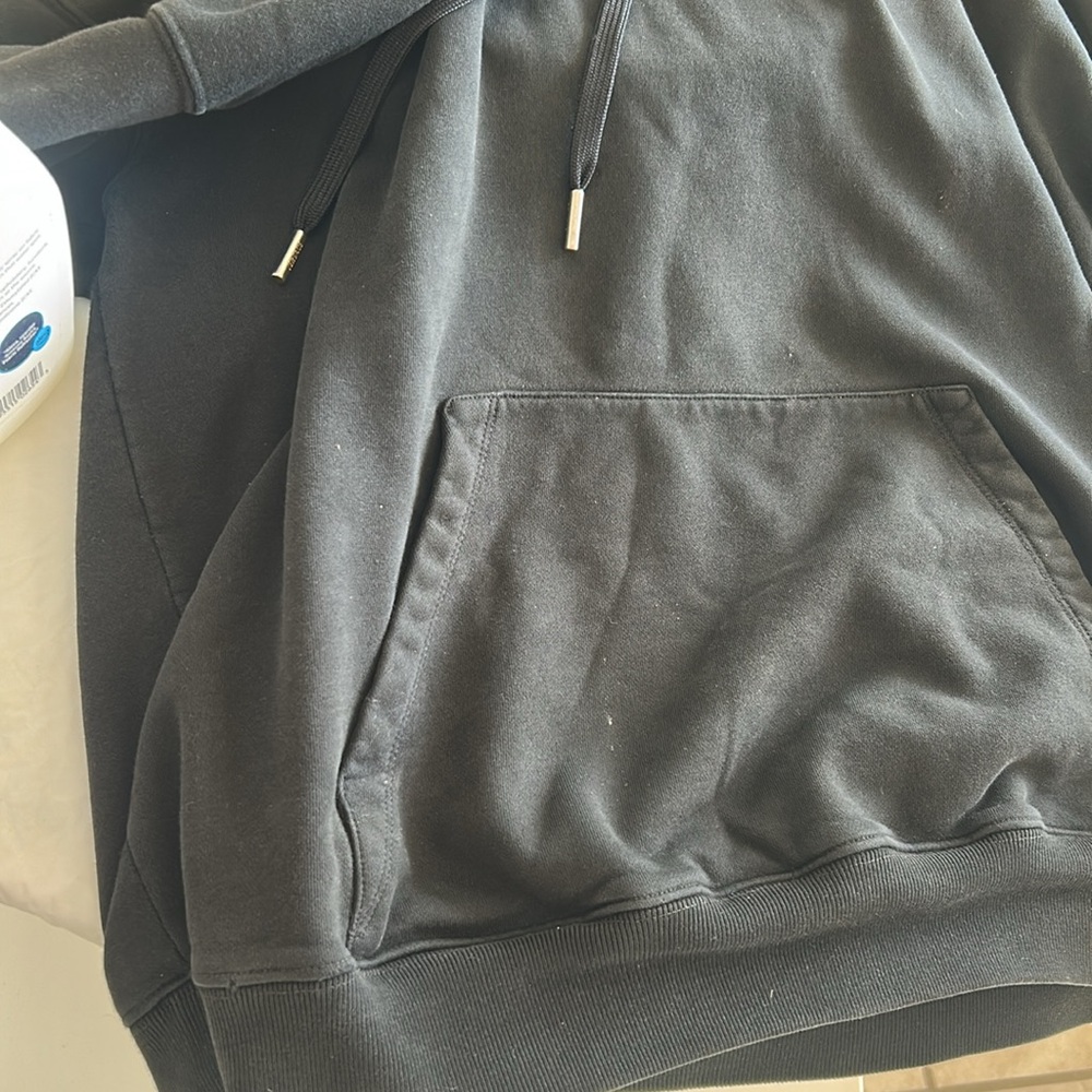 Versace La Medusa Black Hoodie with Gold Accents - Picture 8 of 12